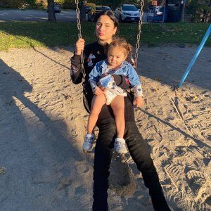 Meet your Posher, Priscila